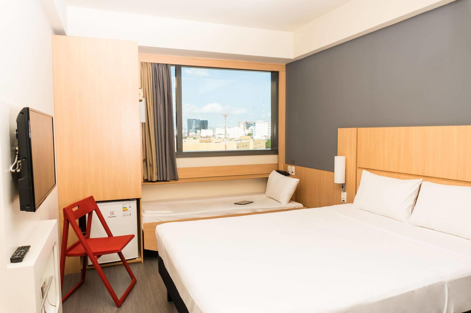 ホテル Ibis Rio Porto Atlantico リオデジャネイロ エクステリア 写真